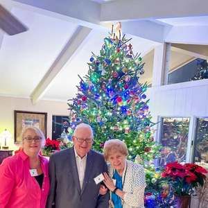 Meet your Posher, Elizabeth